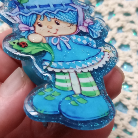 Blueberry muffin badge reel - Picture 6 of 9